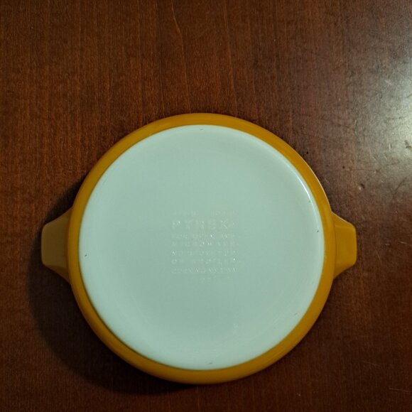 Pyrex Vintage 471-B Butterfly Gold Round 500 Milliliter Casserole Bowl With Lid - Picture 8 of 13